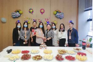 2020年11月份乐鱼官方网站,乐鱼leyu(中国)
员工生日会 生活需要仪式感，工作需要归